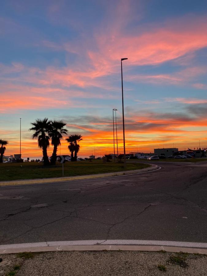 Apartamento Tra Mare E Arte Lido di Ostia Exterior foto